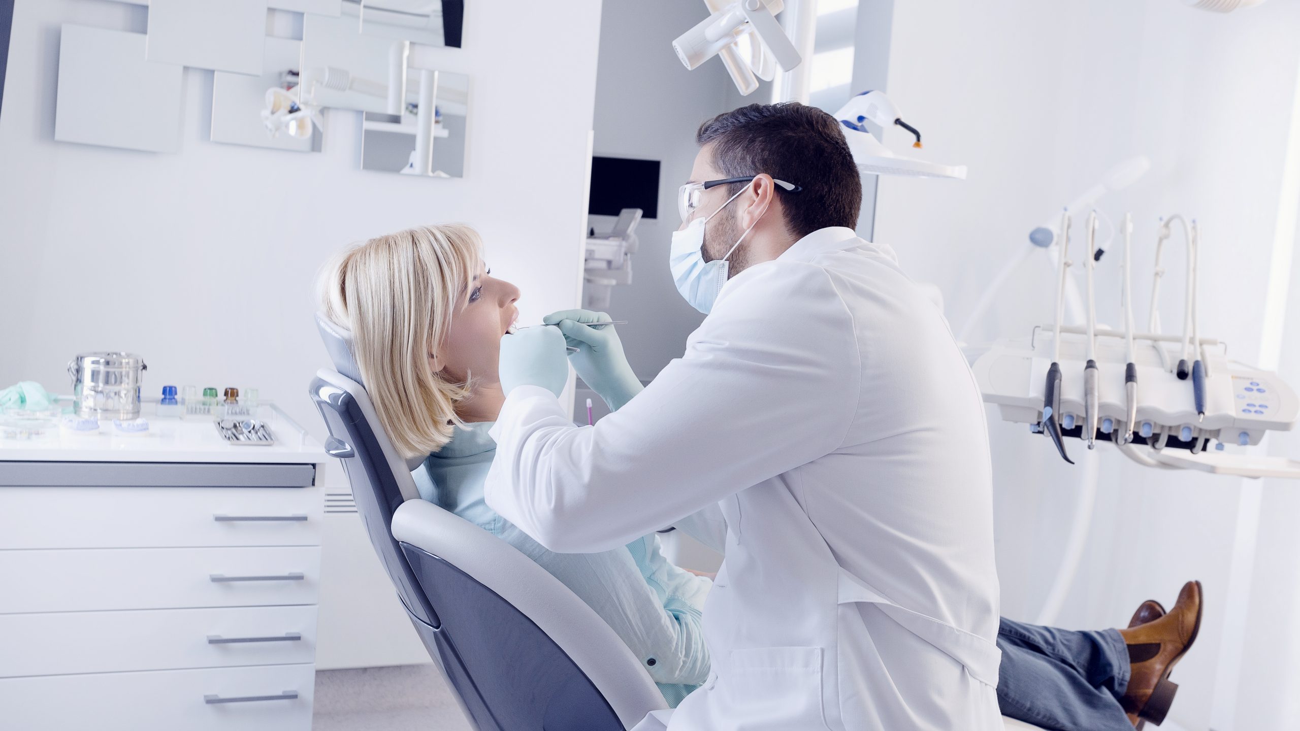 Dentist in Smithville, TN