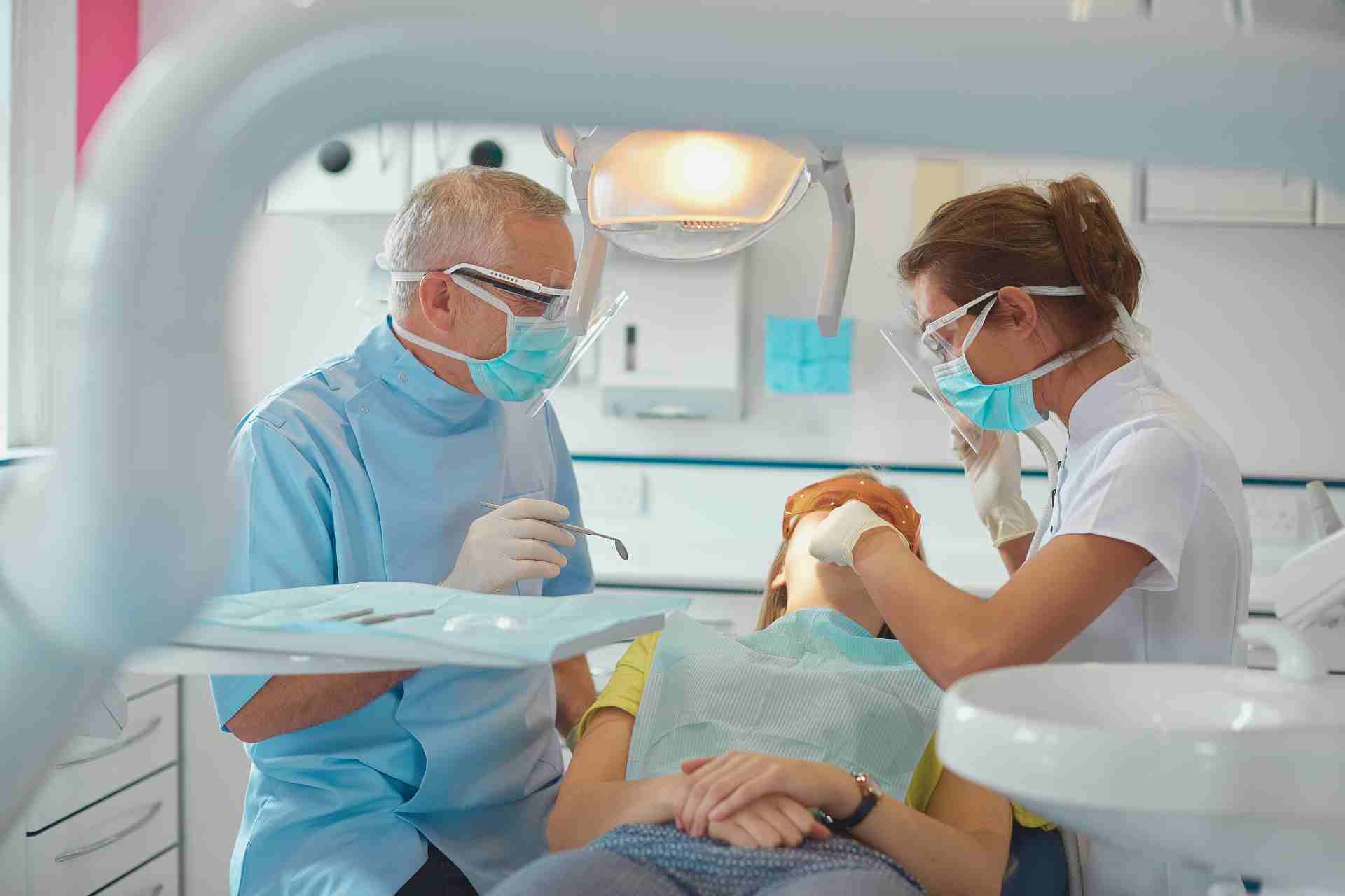 Dentist in Smithville, TN